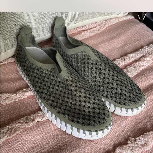 Olive Patterned Slip-On Loafers - Picture 1 of 2